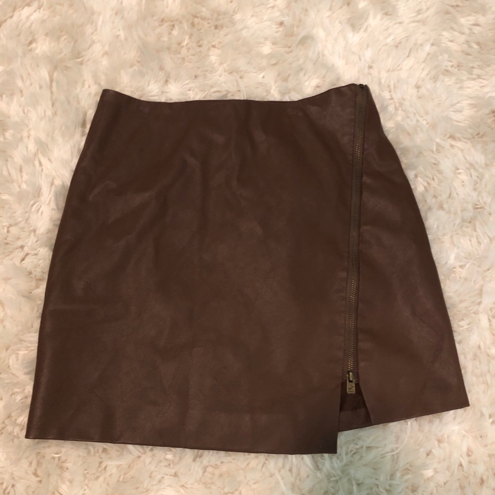 Leather skirt